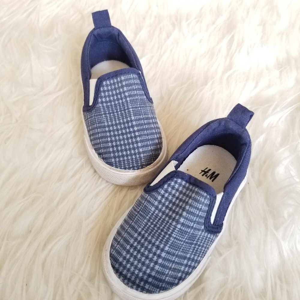 H&M boys shoes